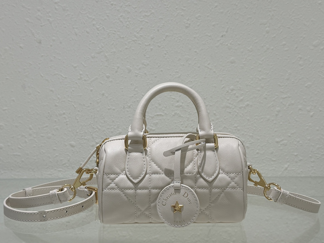 Dior Groove 17 Mini Bag White Macrocannage Calfskin